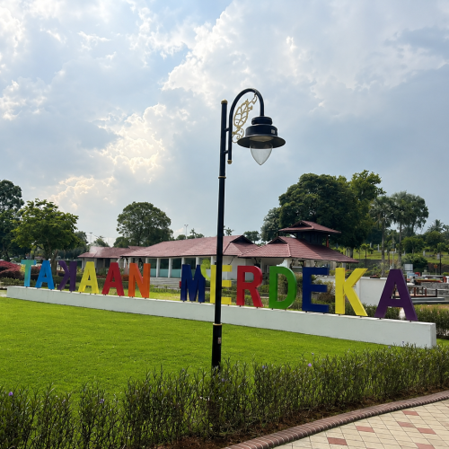 decorative pole malaysia, decorative lighting pole, decorative street light pole, park lighting pole, landscape lighting pole, ornamental lighting pole, urban lighting pole, township lighting, decorative pole manufacturer, lighting pole malaysia, OLE deco