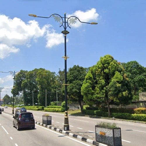 OLE Decoration Pole at Jalan Kluang, Batu Pahat, Johor, Malaysia